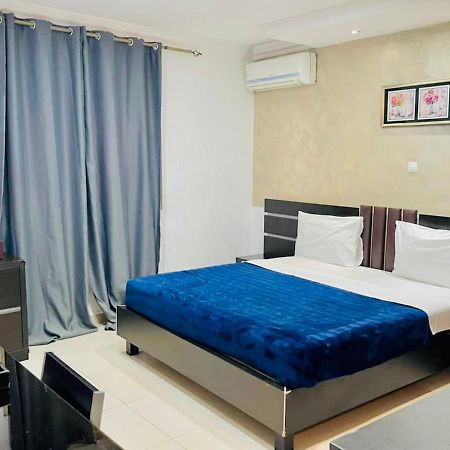 Class Hotel Brazzaville Exterior foto