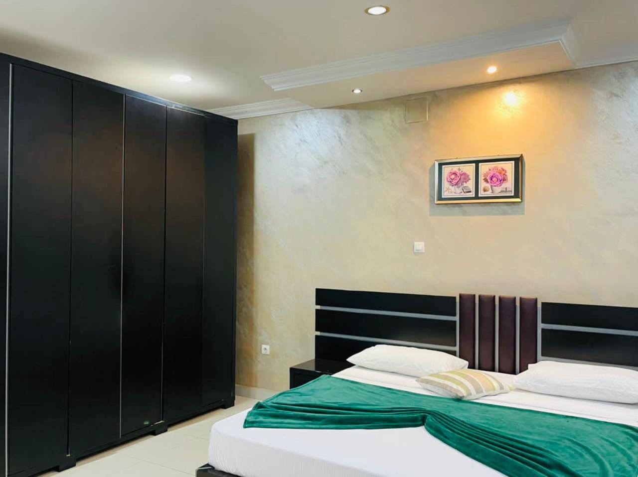 Class Hotel Brazzaville Exterior foto