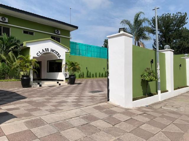 Class Hotel Brazzaville Exterior foto